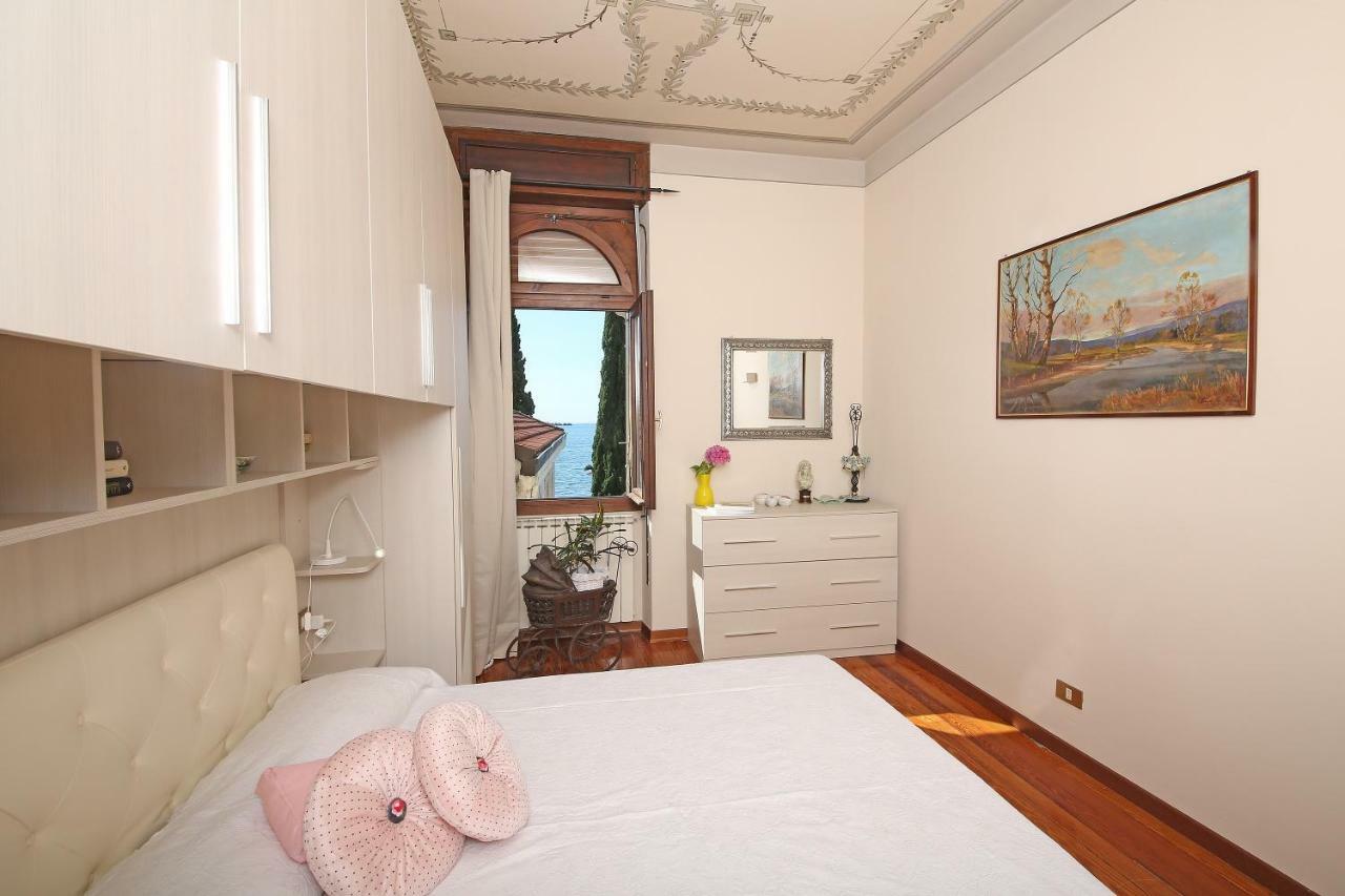 Appartamento Belvedere Gardone Riviera Exterior foto